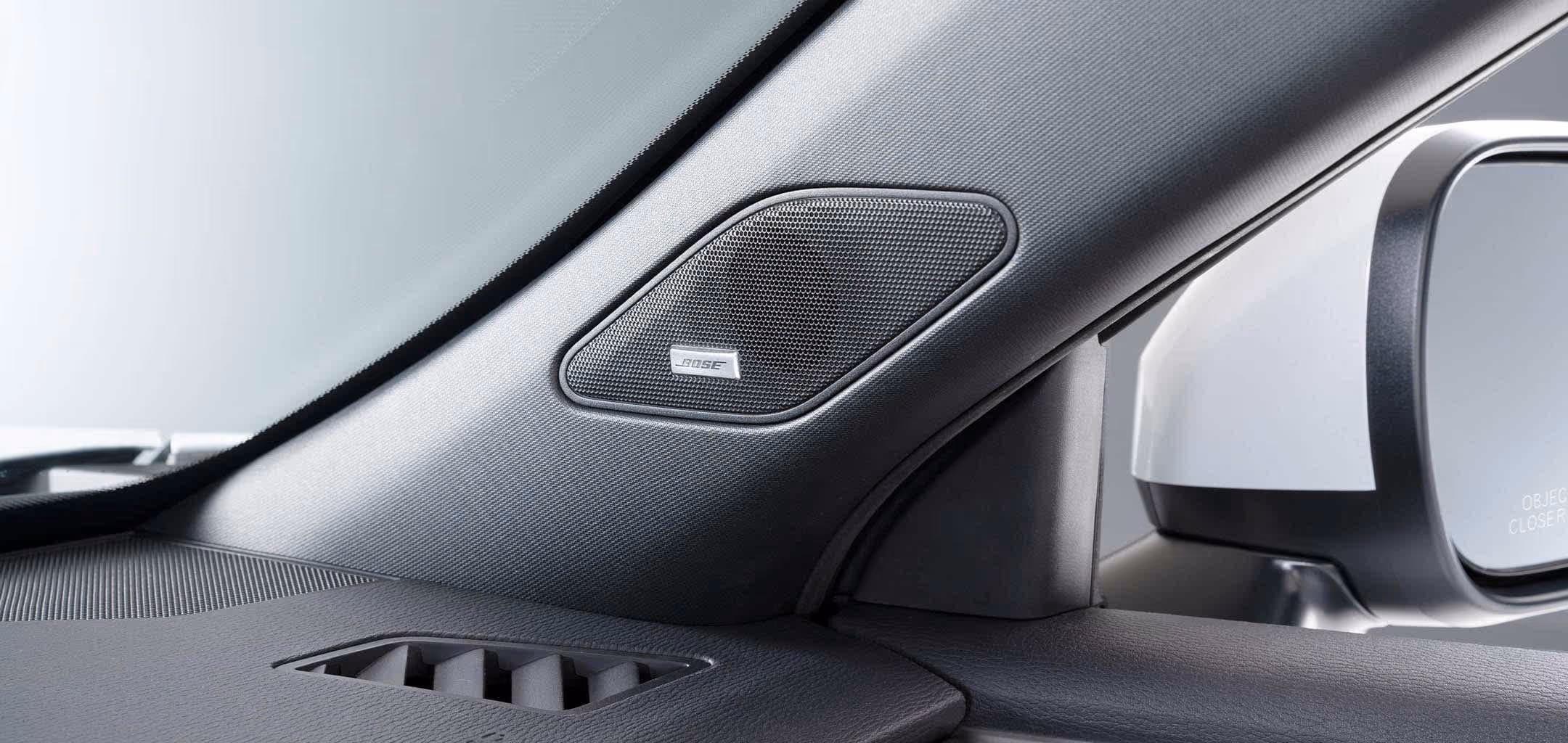 Sistema de audio BOSE® Sistema de audio BOSE®
